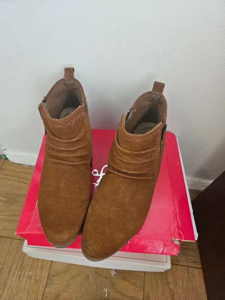 LifeStride Brown Ankle Boots Size 7.5