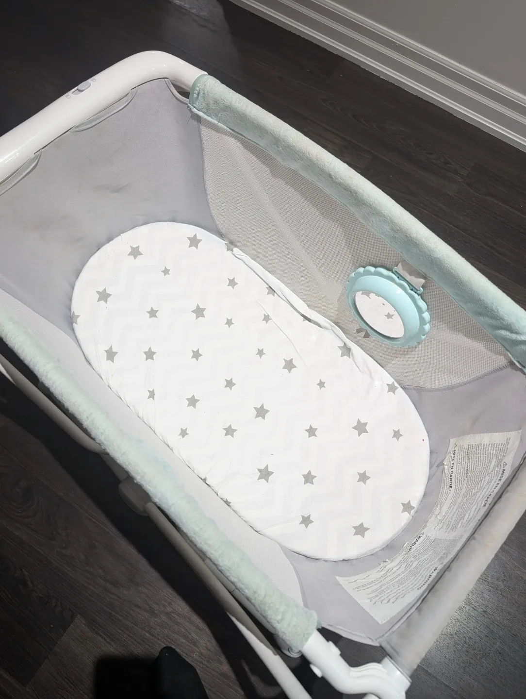 Baby Bassinet - Like New Condition thumbnail