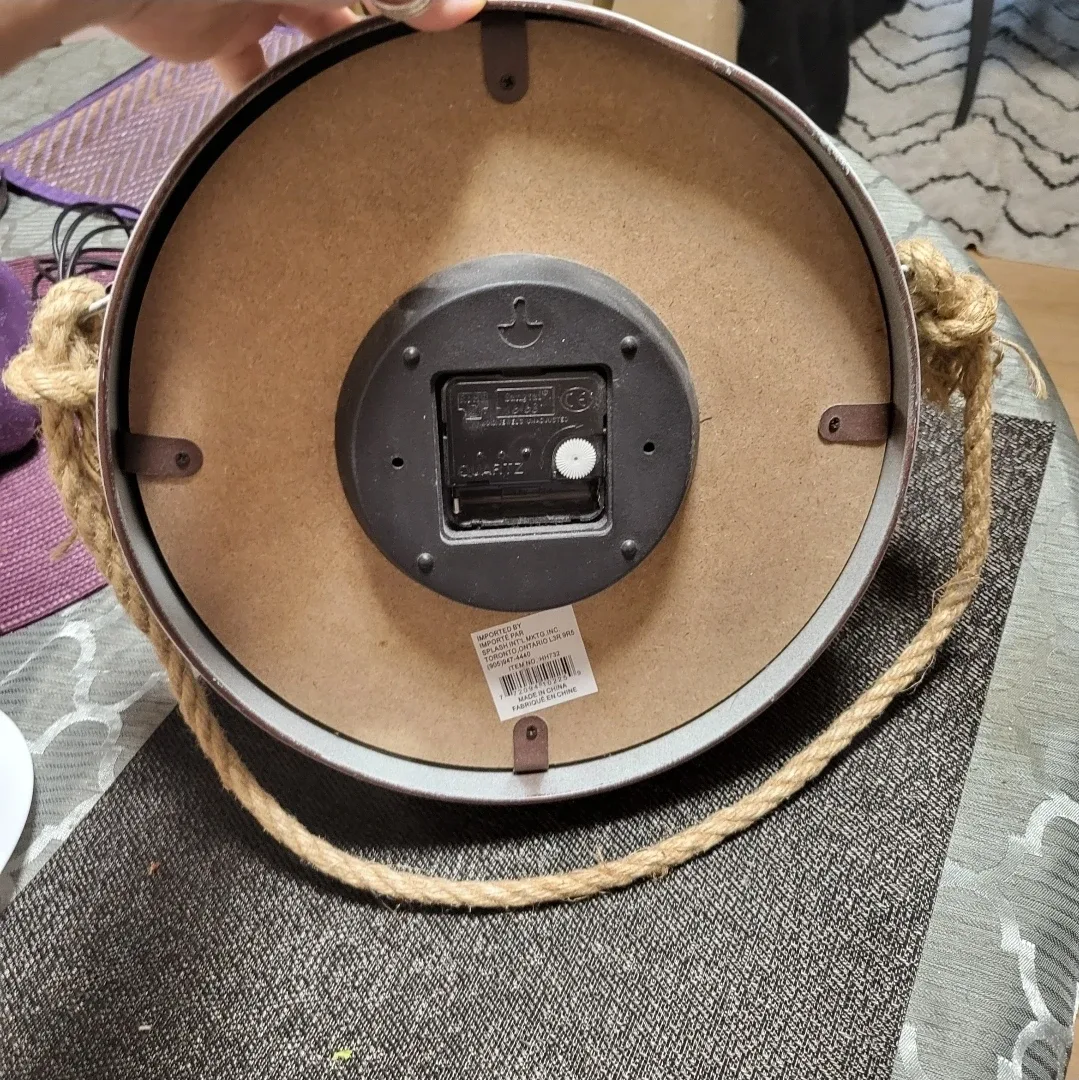 Working Era Paris Wall Clock- Used for Staging image indicator(2)