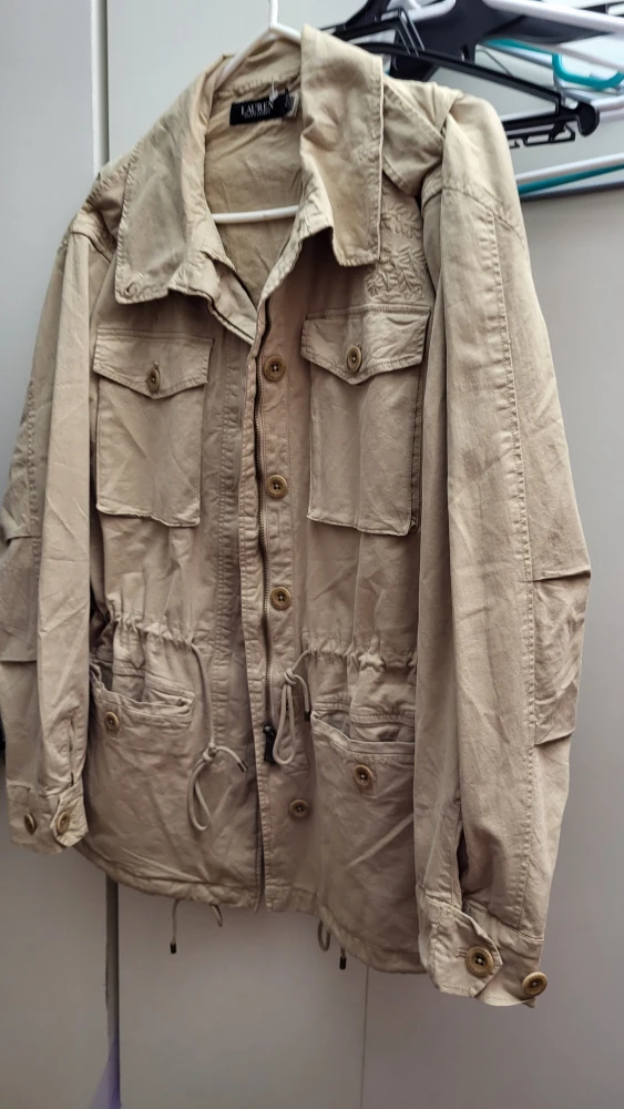 Assorted Women's Clothing - photo 2