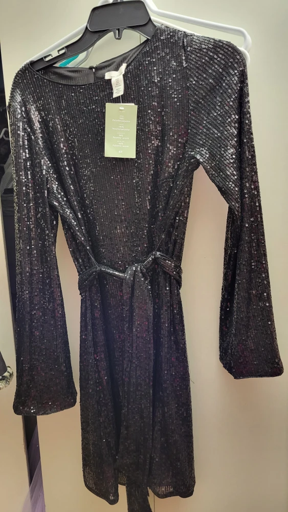Assorted Women's Clothing - photo 4