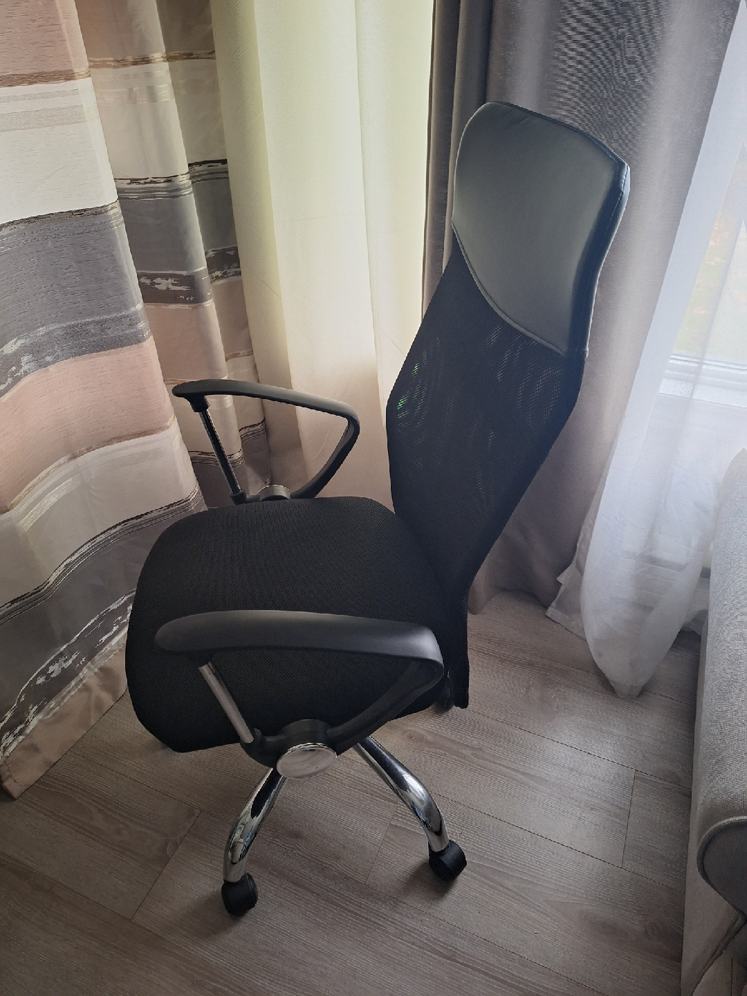 Black Office Chair