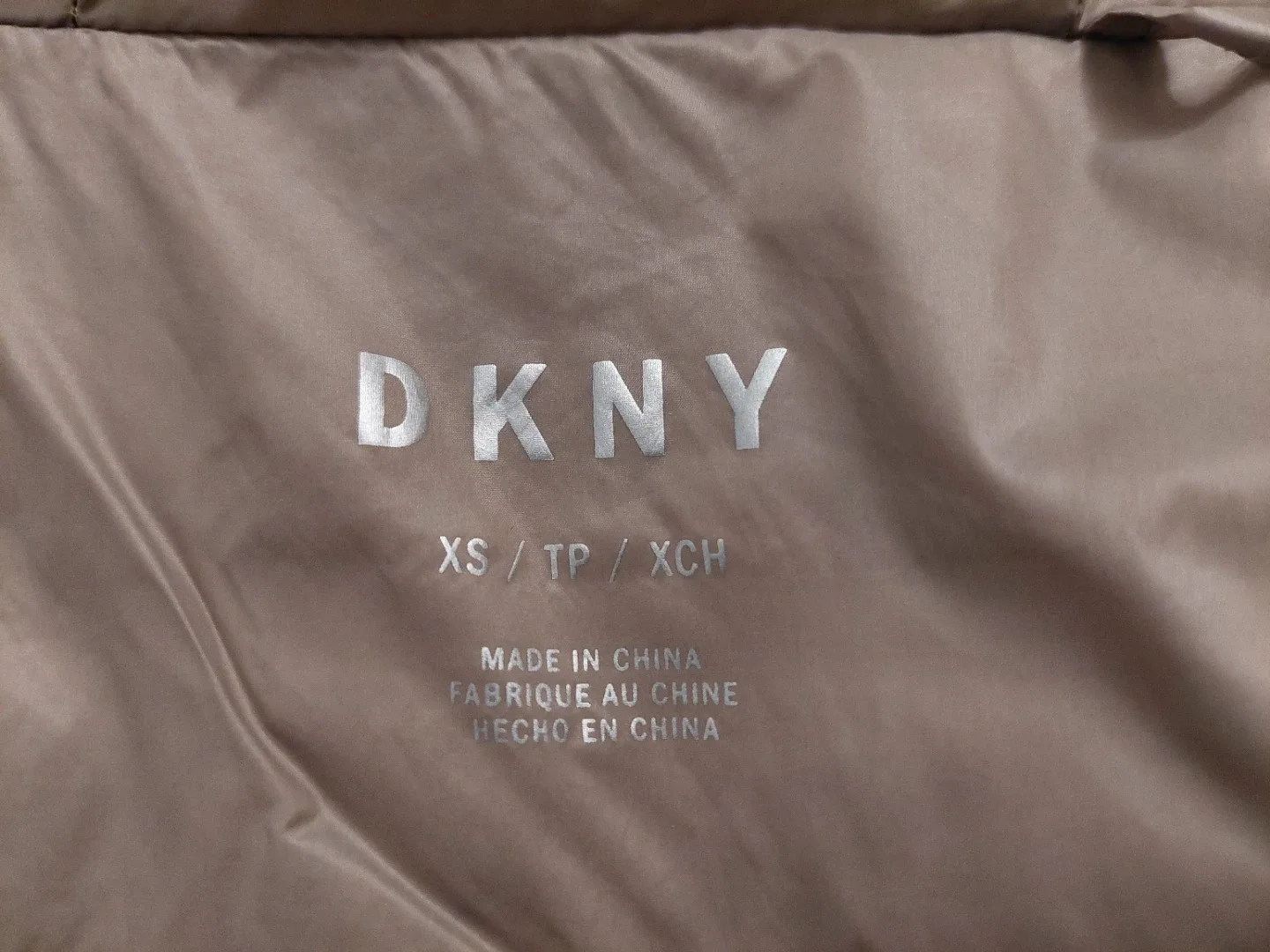 DKNY Women's Light Long Puffer Jacket image indicator(3)