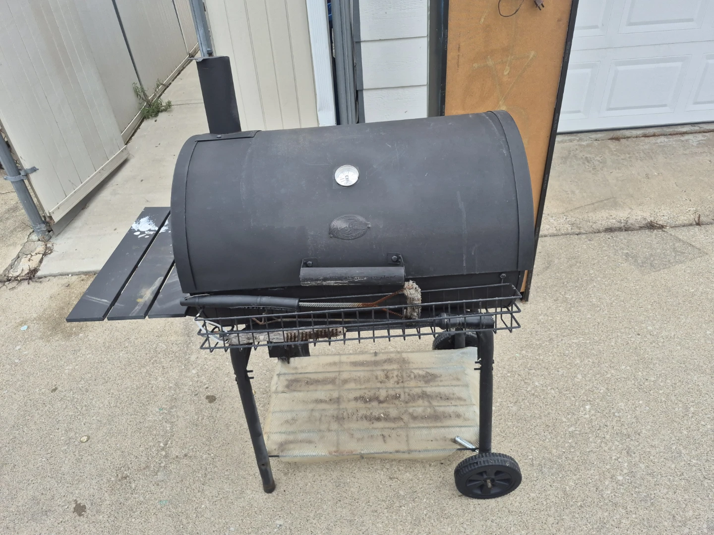 OBO Oklahoma Joe's Smoker Grill