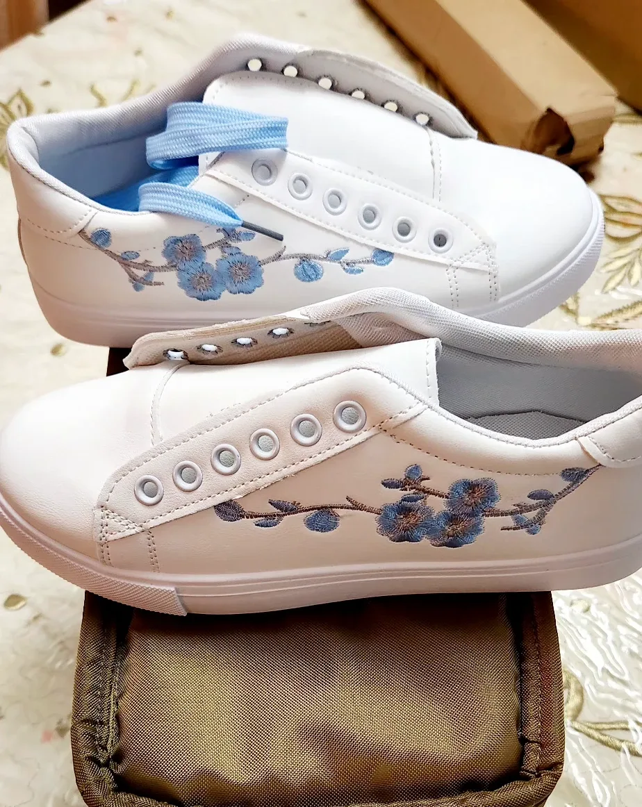 White Floral Embroidered Slip-On Sneakers thumbnail