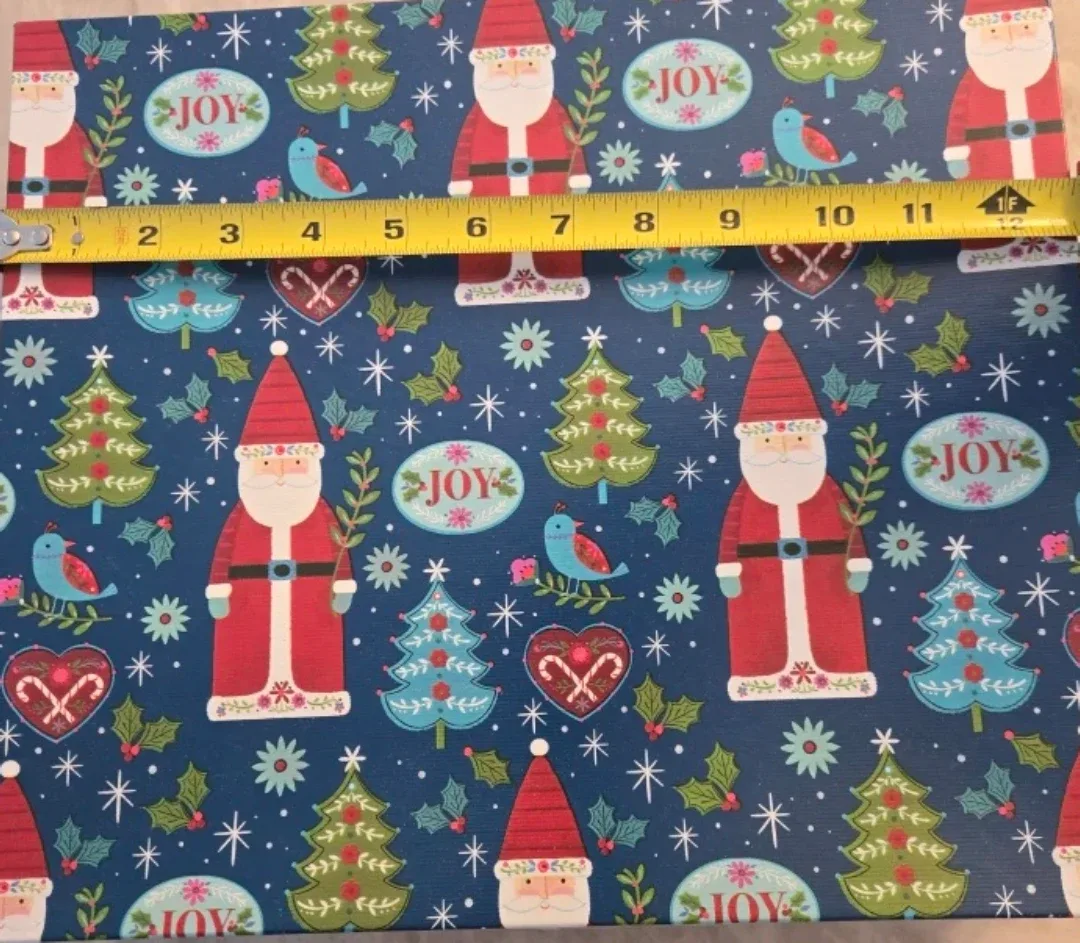 Christmas Gift Box - Santa & Holiday Pattern image indicator(3)