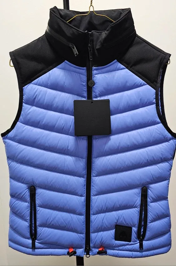 MOOSE KNUCKLES Women Hudson Vest - An ultra-light down vest