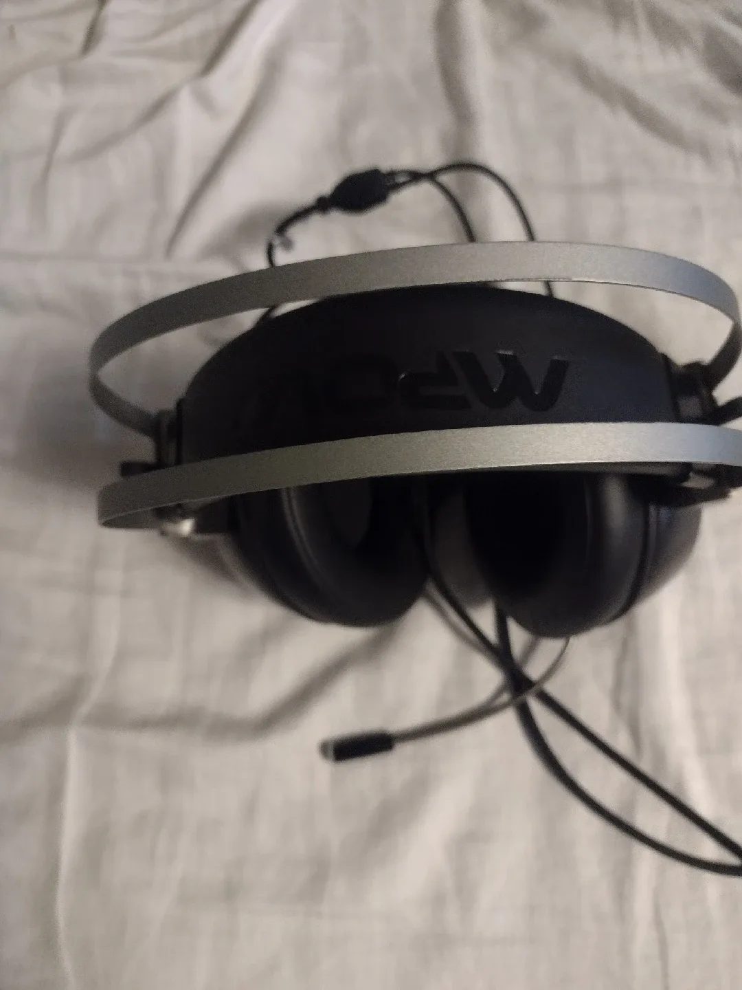 MPC Black Gaming Headset with Mic image indicator(3)