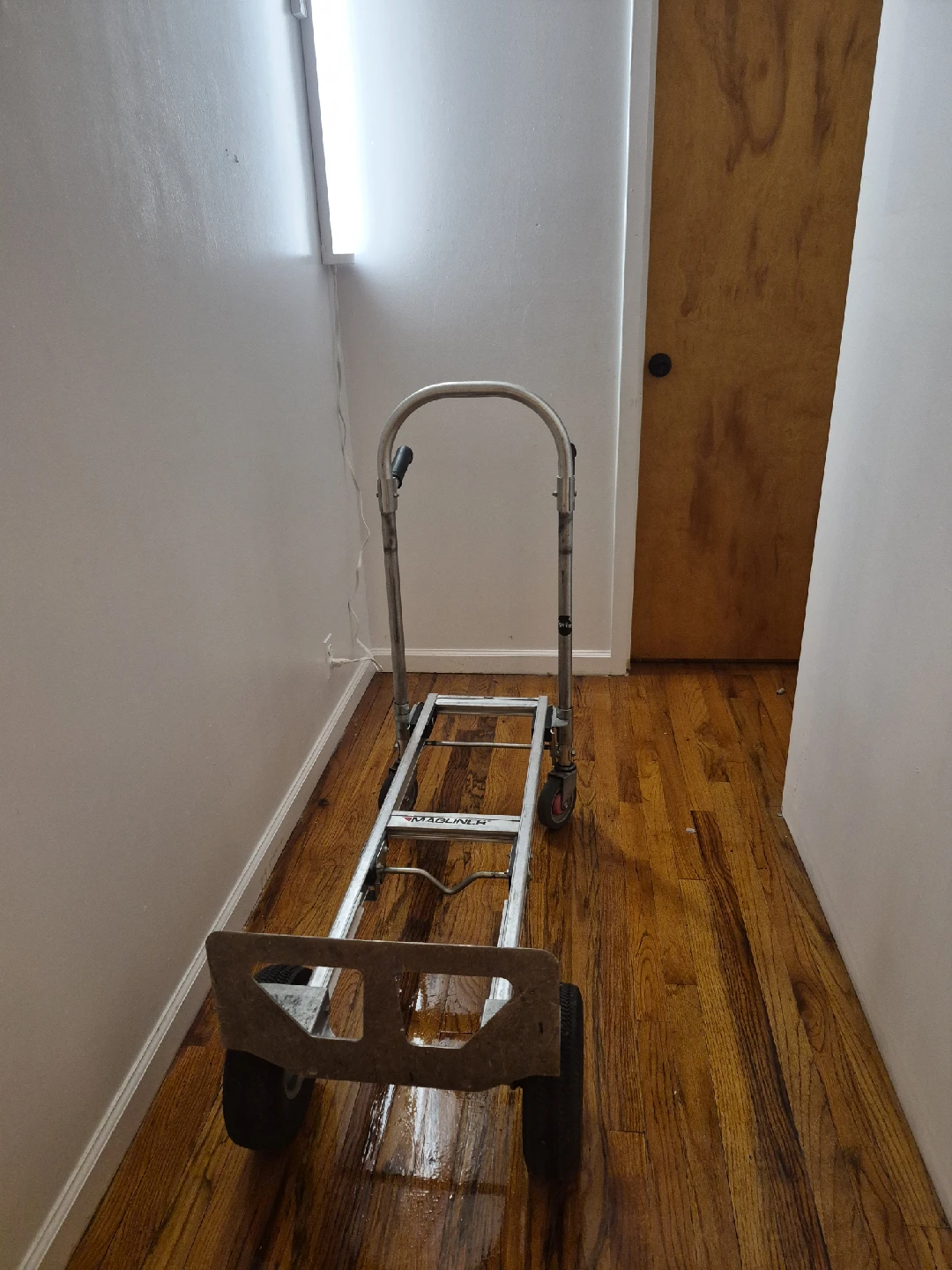 Magliner Hand Truck - photo 3