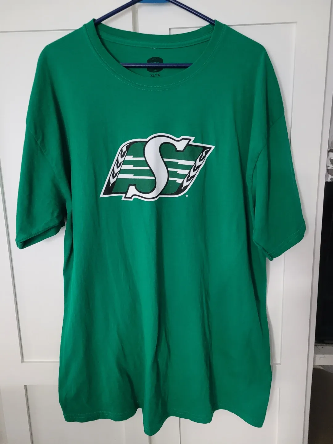 CFL Saskatchewan Roughriders T-Shirt XL thumbnail