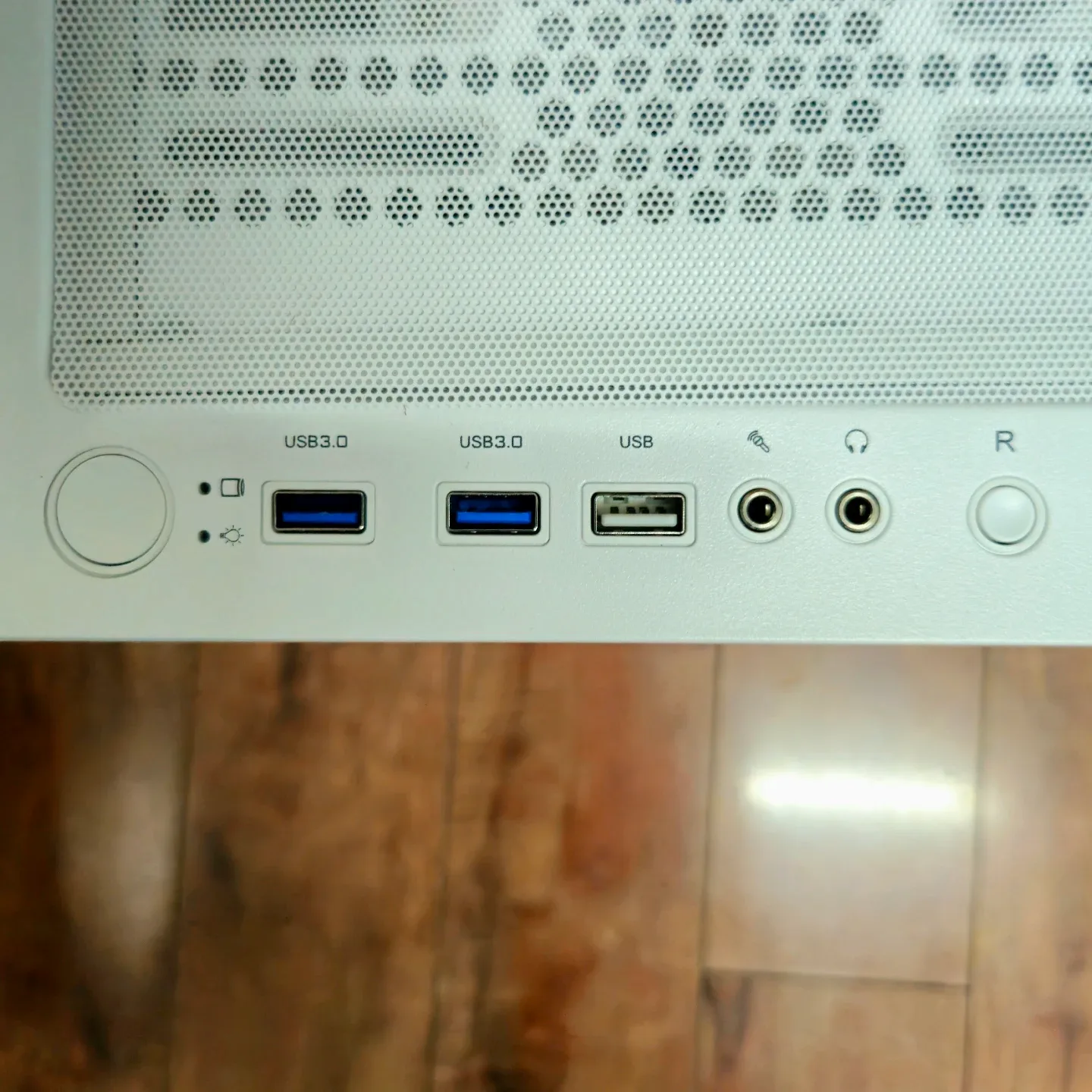 ⬜White Gaming PC (RTX 2070 | Ryzen 5 3600 | 16GB RAM)⬜ image indicator(7)