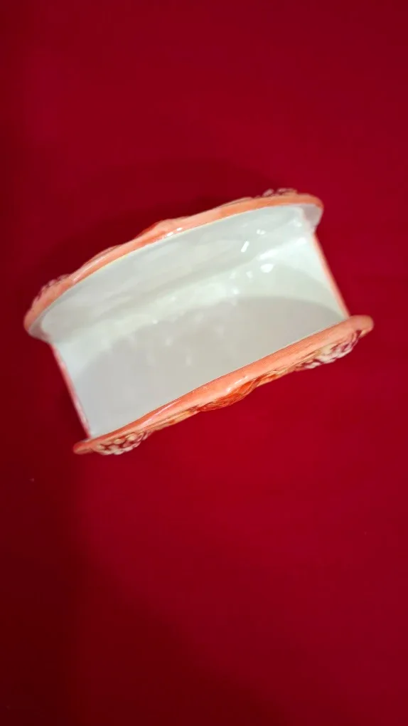 Collectible Vincent Cadeaux Ceramic Creamer & Napkin Holder Set image indicator(3)