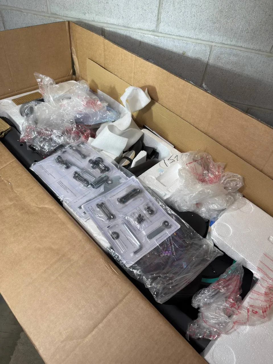 MERACH Folding Exercise Bike, Foldable Stationary Bikes for Home image indicator(2)