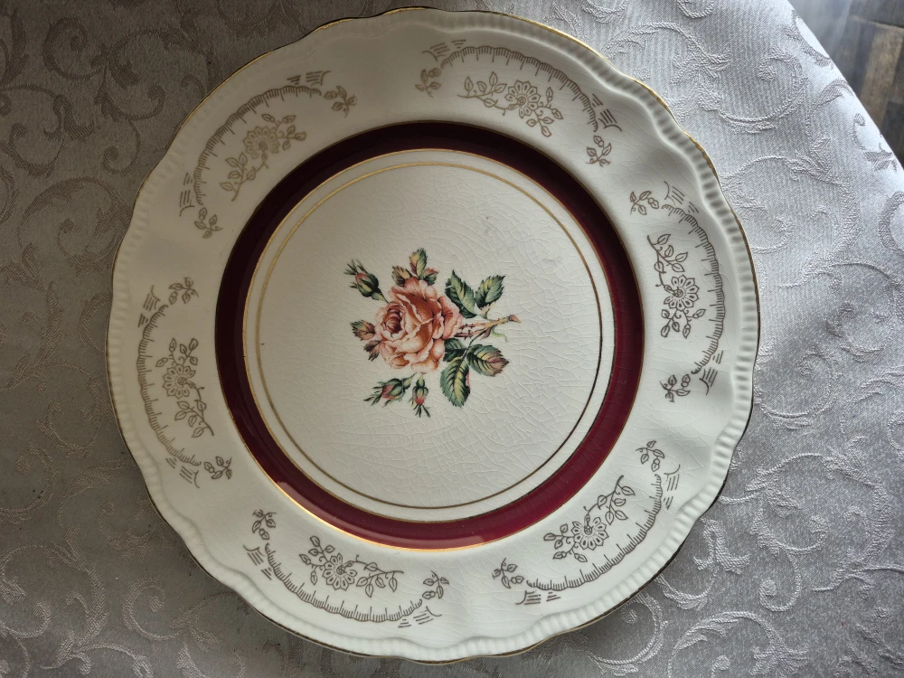 Vintage Radford Pottery Plate - photo 2