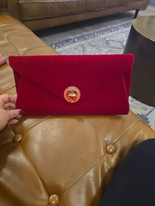 Red Clutch with Gold Chain image indicator(2)