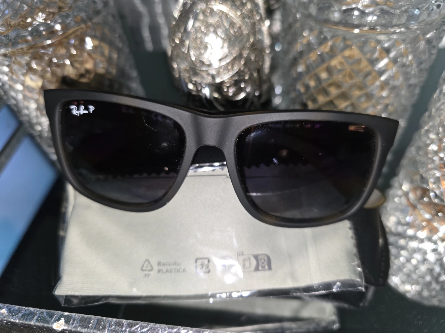 Brand new unisex  Ray-Ban Sunglasses - photo 4