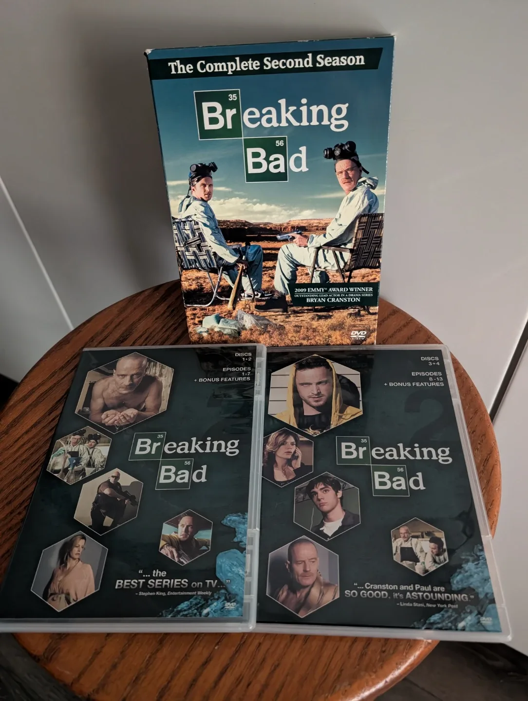 Breaking Bad: The Complete Second Season DVD set image indicator(2)