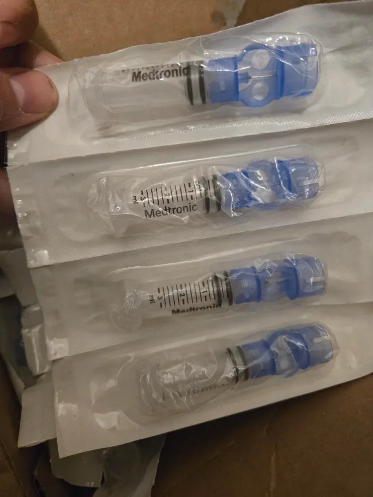 Medtronic minimed MMT-332A reservoir Sets image indicator(2)