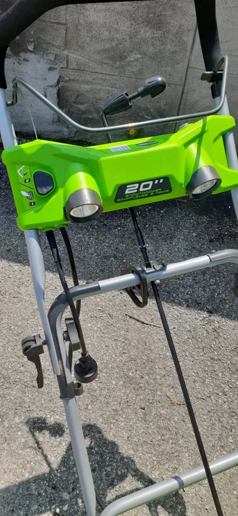 Green Snowblower image indicator(8)