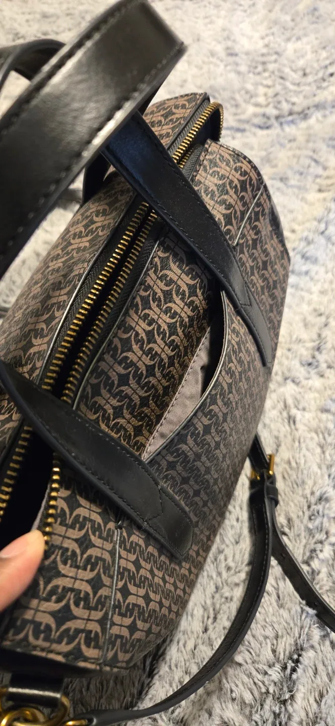 Fossil Brown Patterned Barrel Bag image indicator(2)