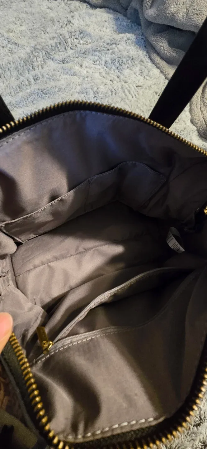 Fossil Brown Patterned Barrel Bag image indicator(6)