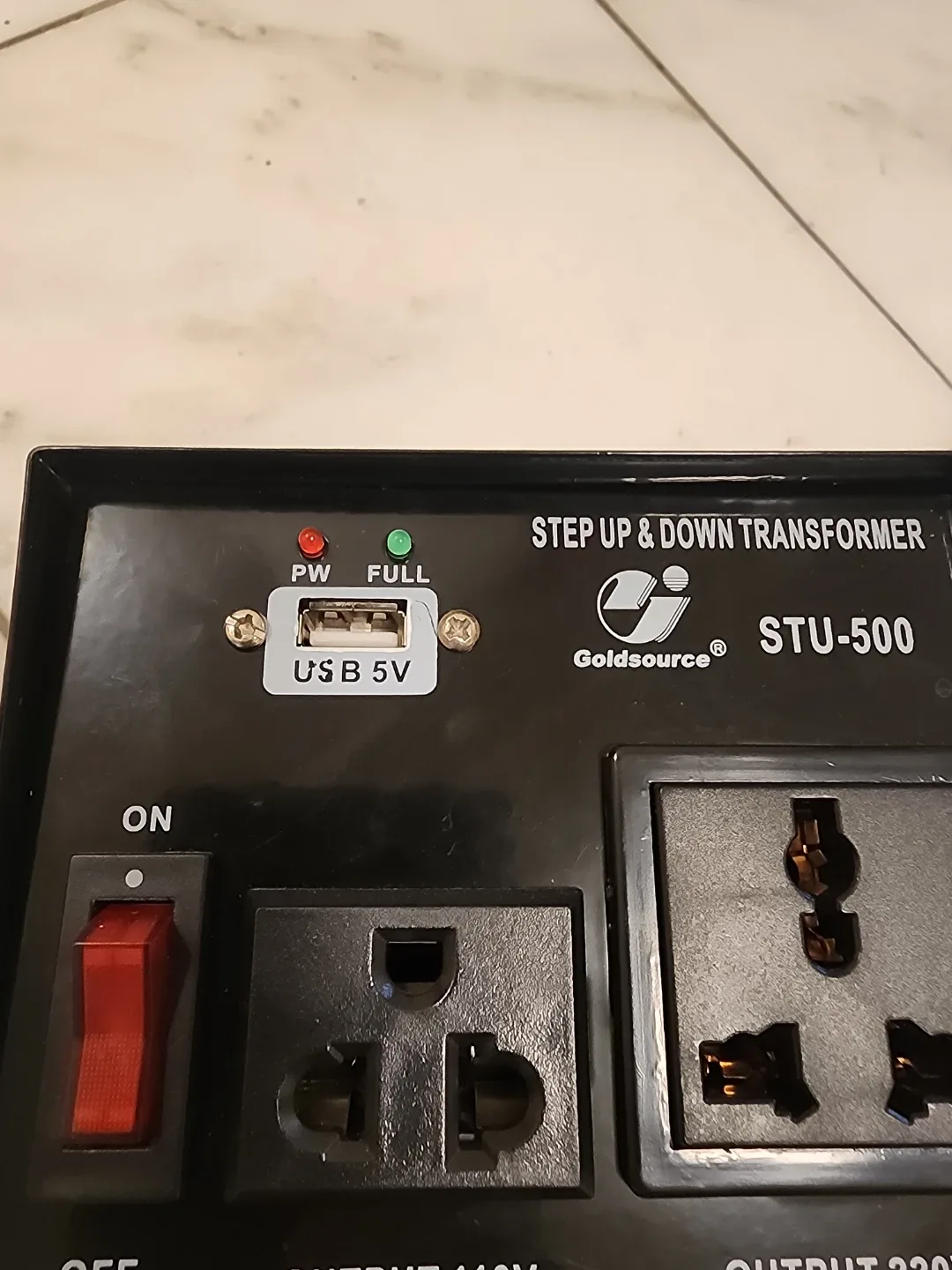 Goldsource STU-500 Step Up & Down Transformer image indicator(6)