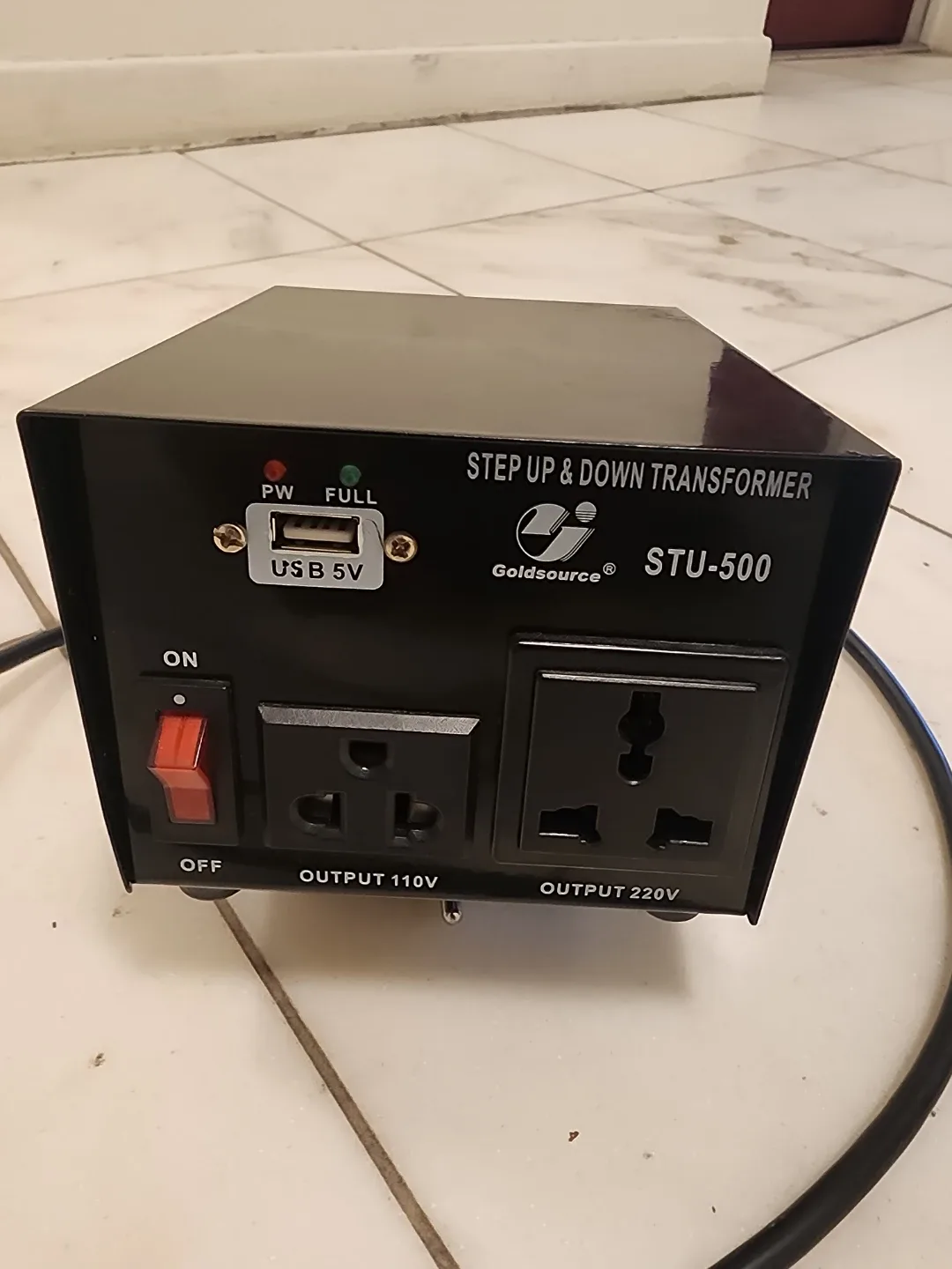 Goldsource STU-500 Step Up & Down Transformer image indicator(7)