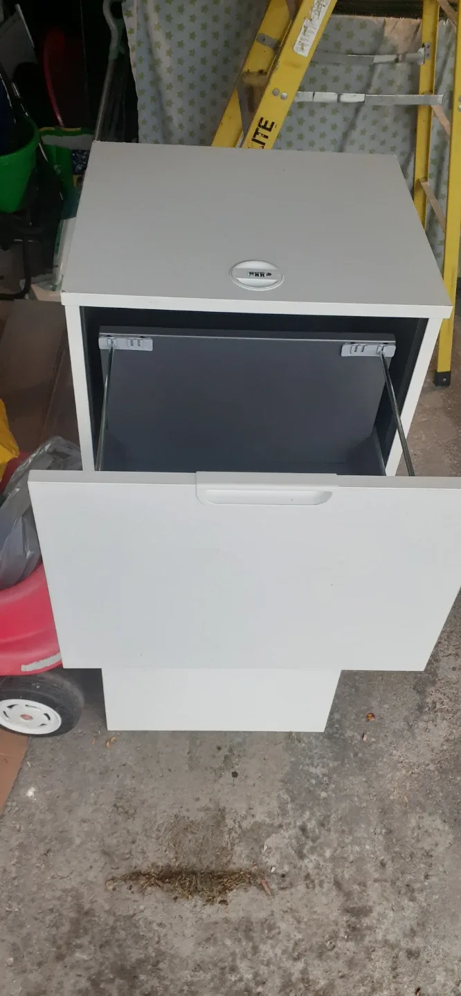 Three drawers wooden White Filing Cabinet image indicator(3)