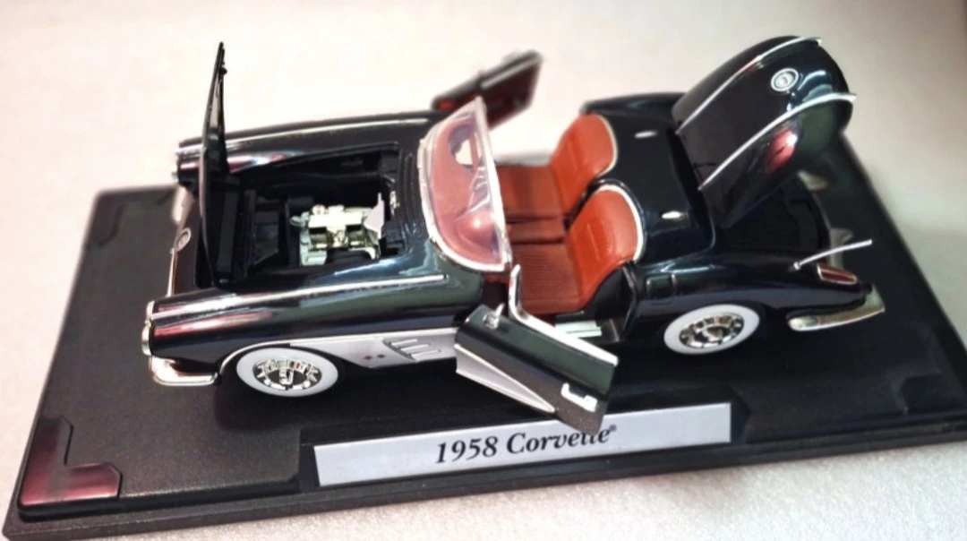 Motor Max 1958 Corvette Diecast Model - photo 3