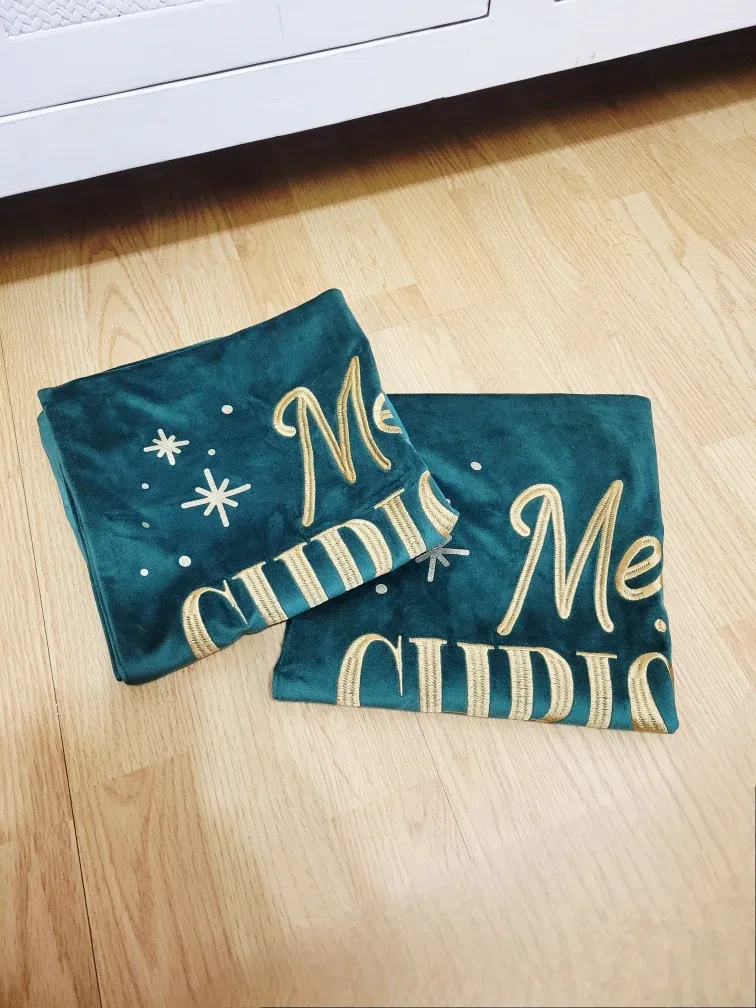 Christmas Cushion Covers image indicator(3)