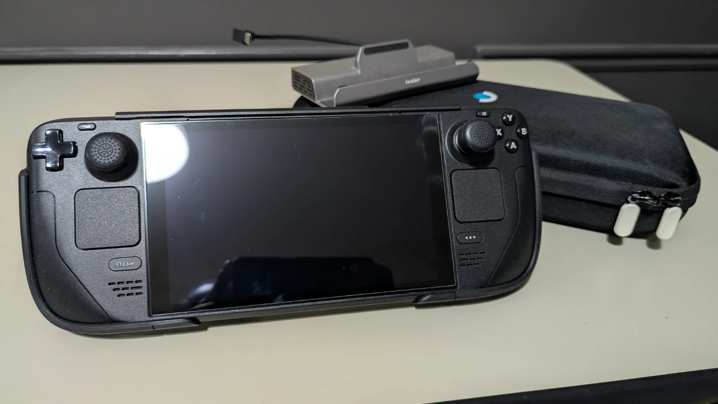 Valve 512GB LCD Steam Deck with Case