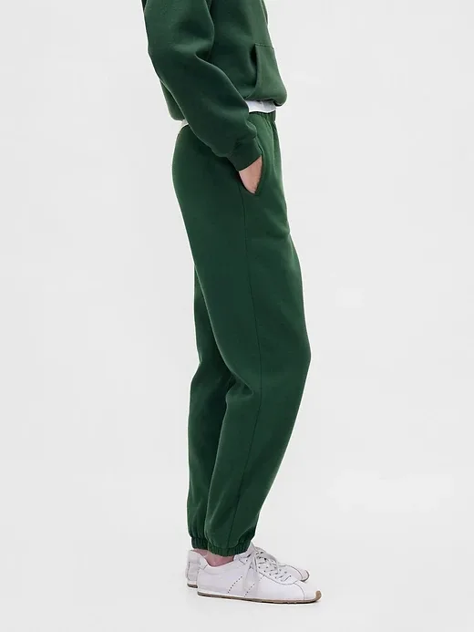 GapVintage Soft high rise boyfriend fit joggers image indicator(3)