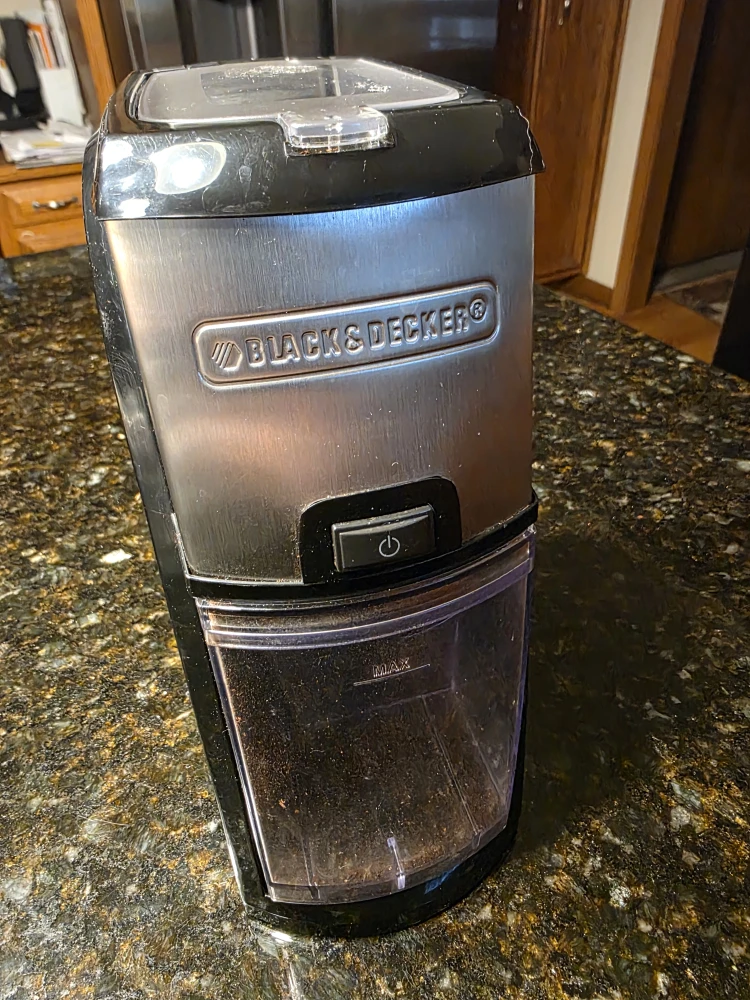 BLACK+DECKER CBM210 Electric Burr Mill Coffee Grinder