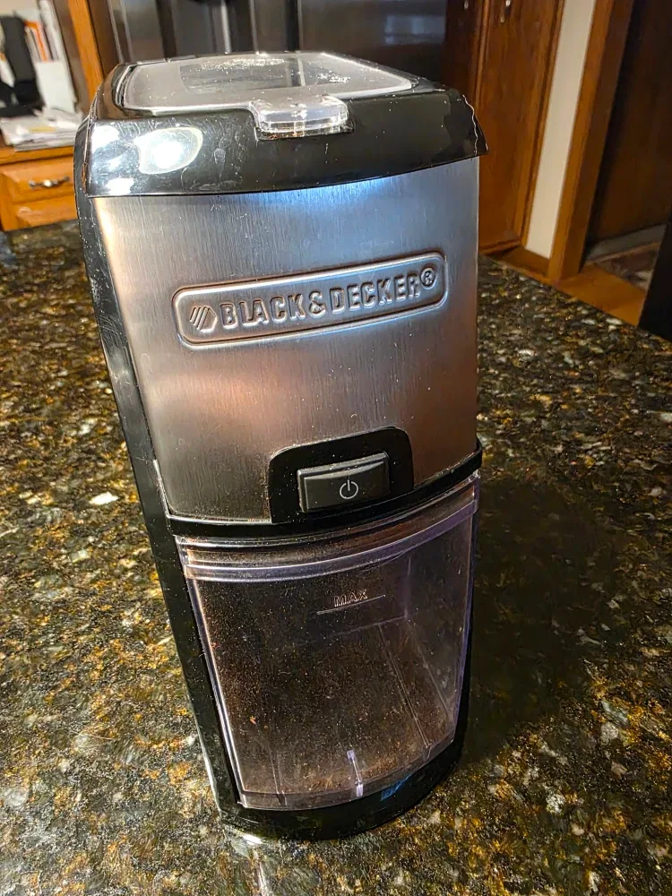 BLACK+DECKER CBM210 Electric Burr Mill Coffee Grinder