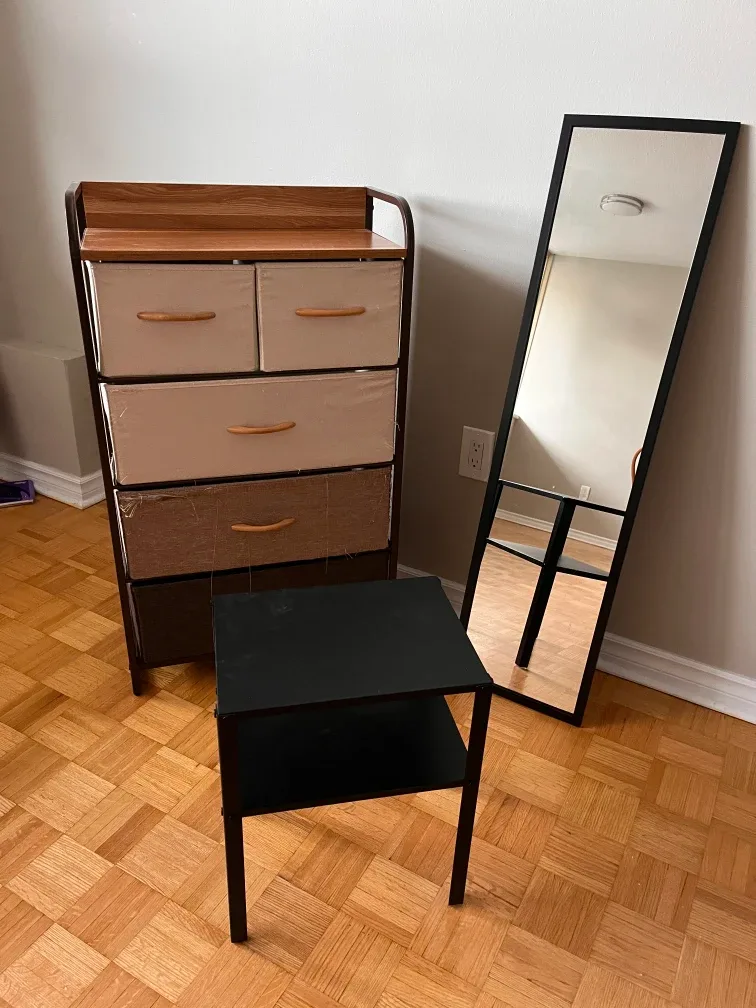 Drawer Dresser with Mirror and Side Table