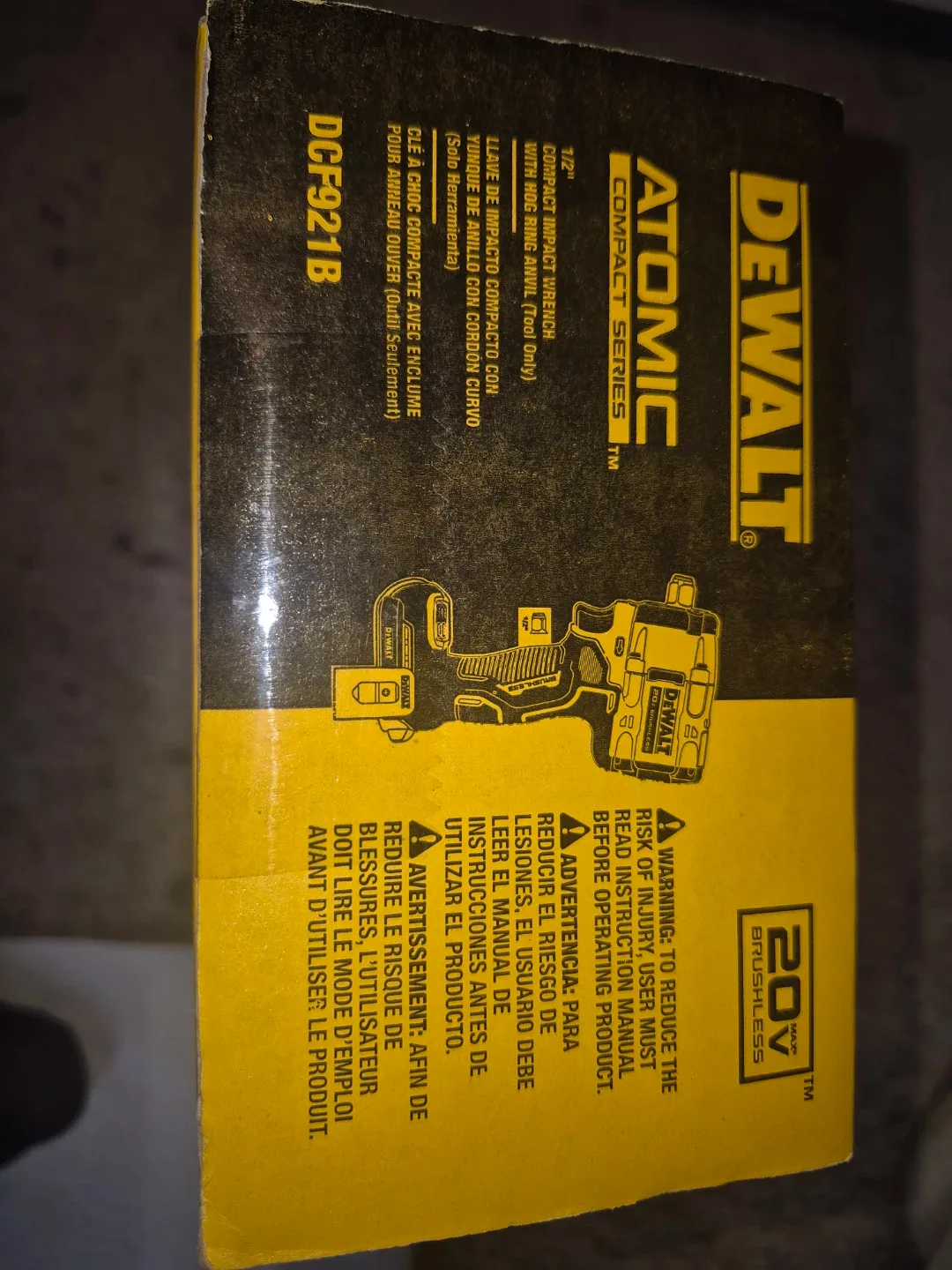 DeWalt Atomic 20V 1/2" Compact Impact Wrench Kit image indicator(3)