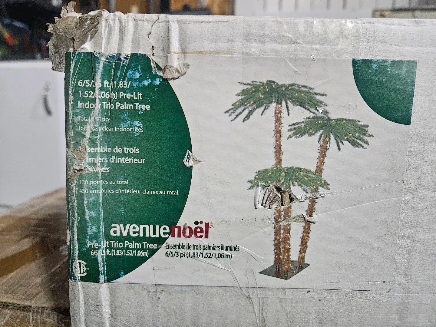 Avenue Noel Pre-Lit Trio Palm Tree