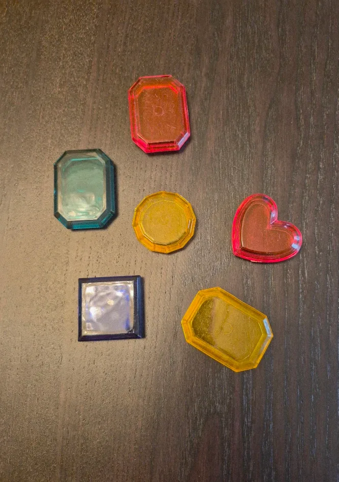 Bath time / pool diving jewels! Pick up in Kitchener, $5