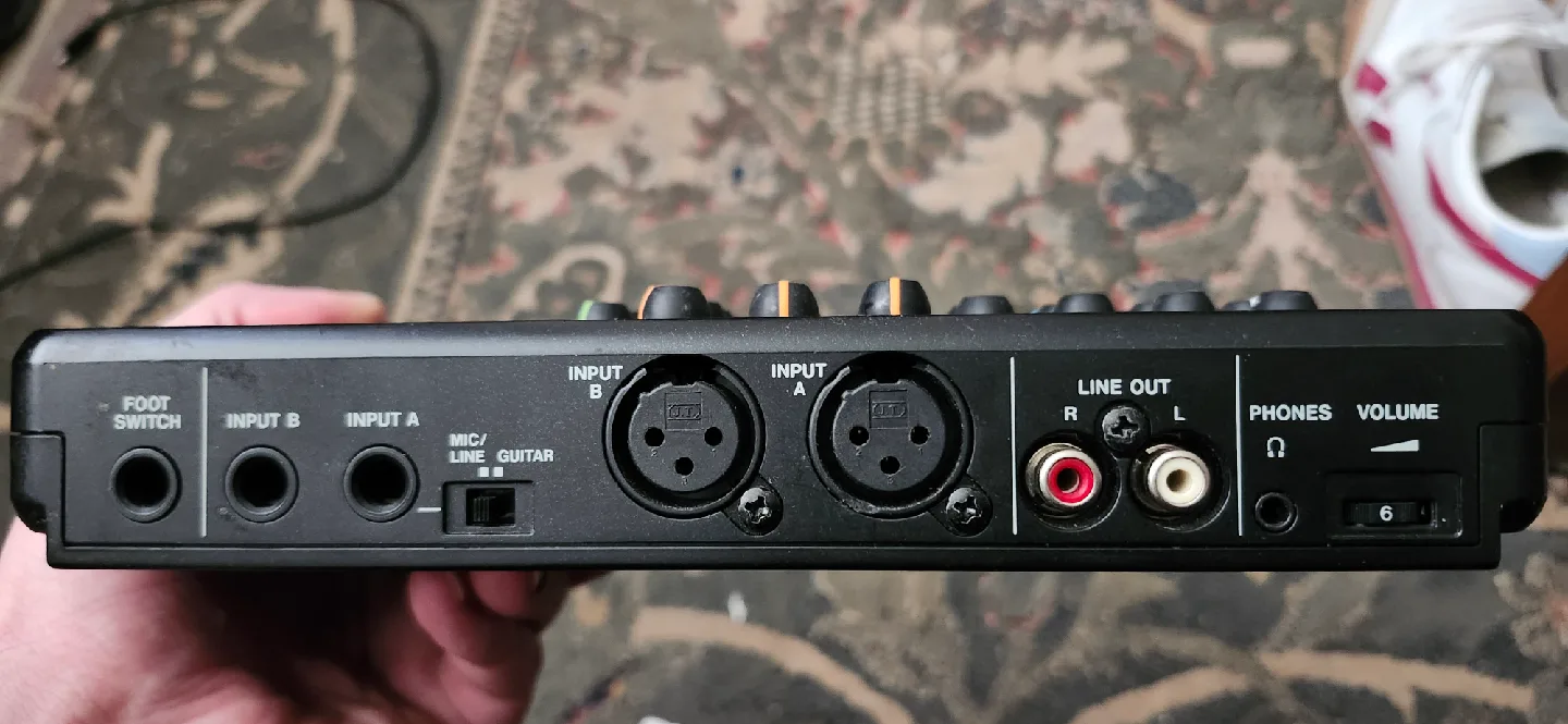 tascam pocket studio DP-008EX image indicator(3)