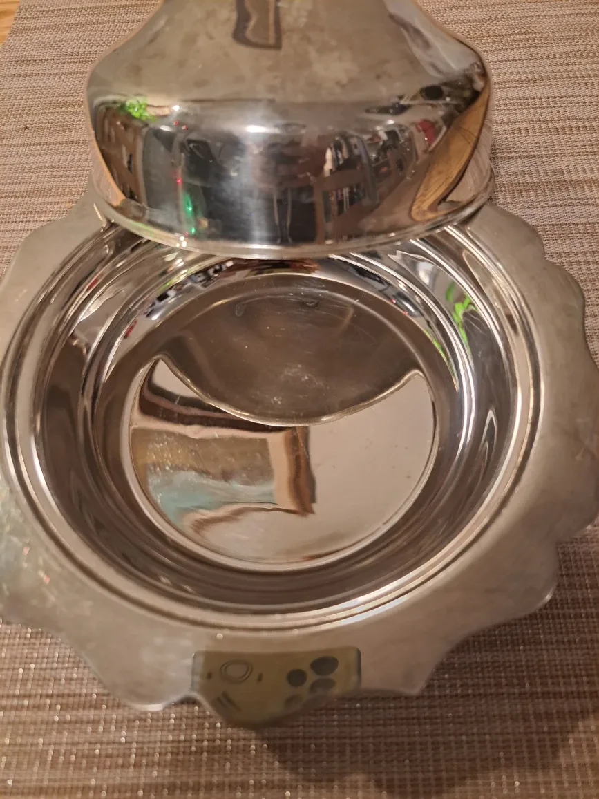 Vintage Silver Plated Butter Dish image indicator(2)