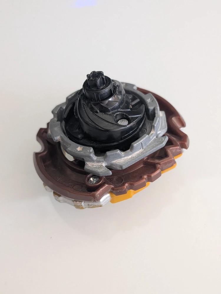 Hasbro Exclusive Beyblade - photo 3