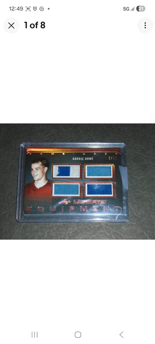 Gordie Howe Leaf Ultimate Equipment Hockey/Game Used Card