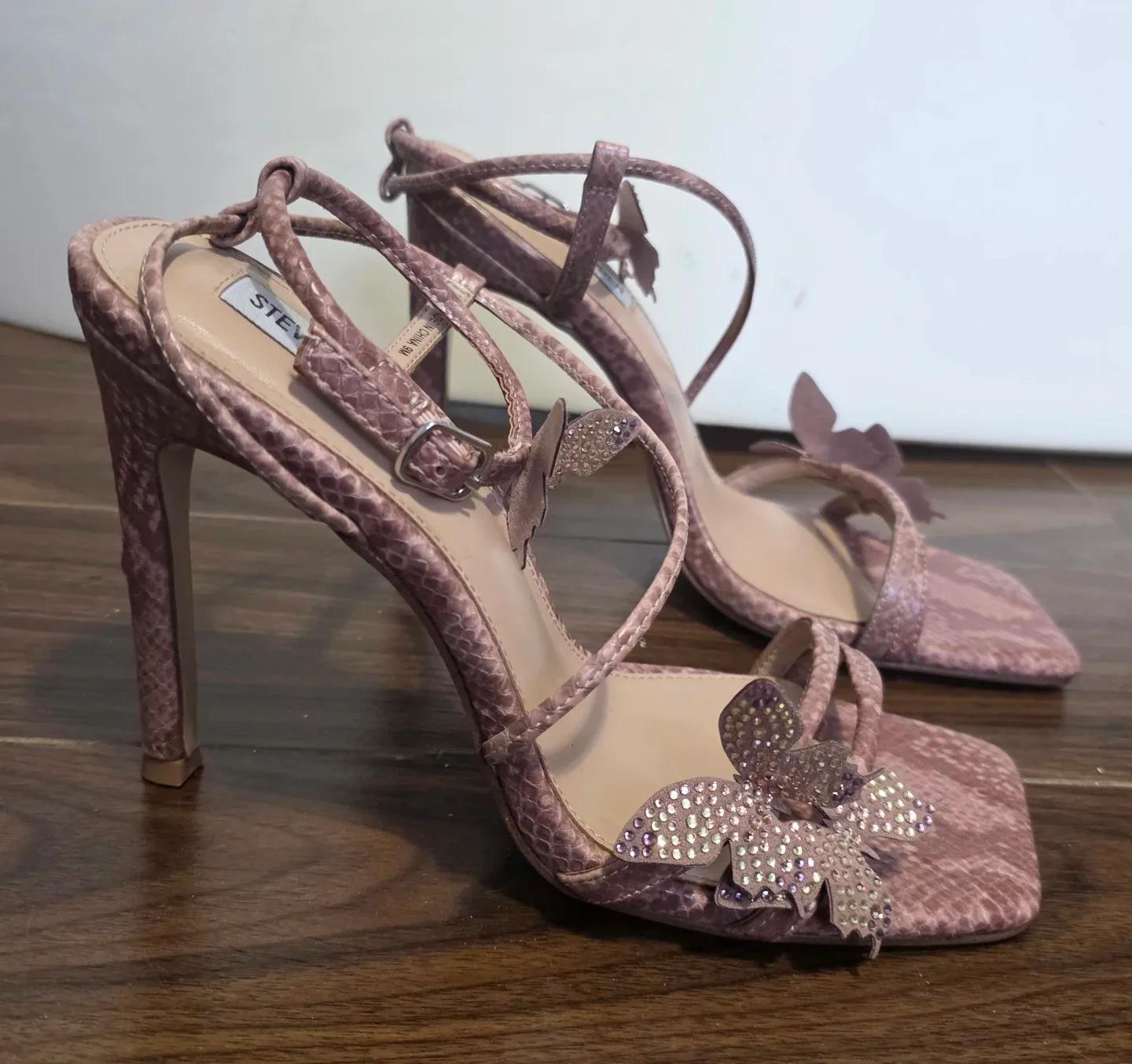 Steven Madden heels image indicator(4)