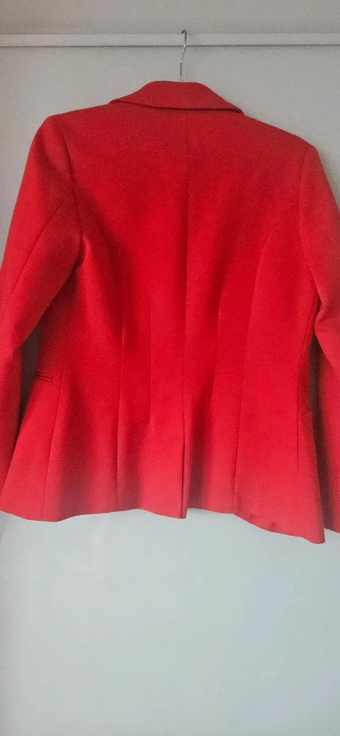 H&M Red Blazer - Size 6 image indicator(5)