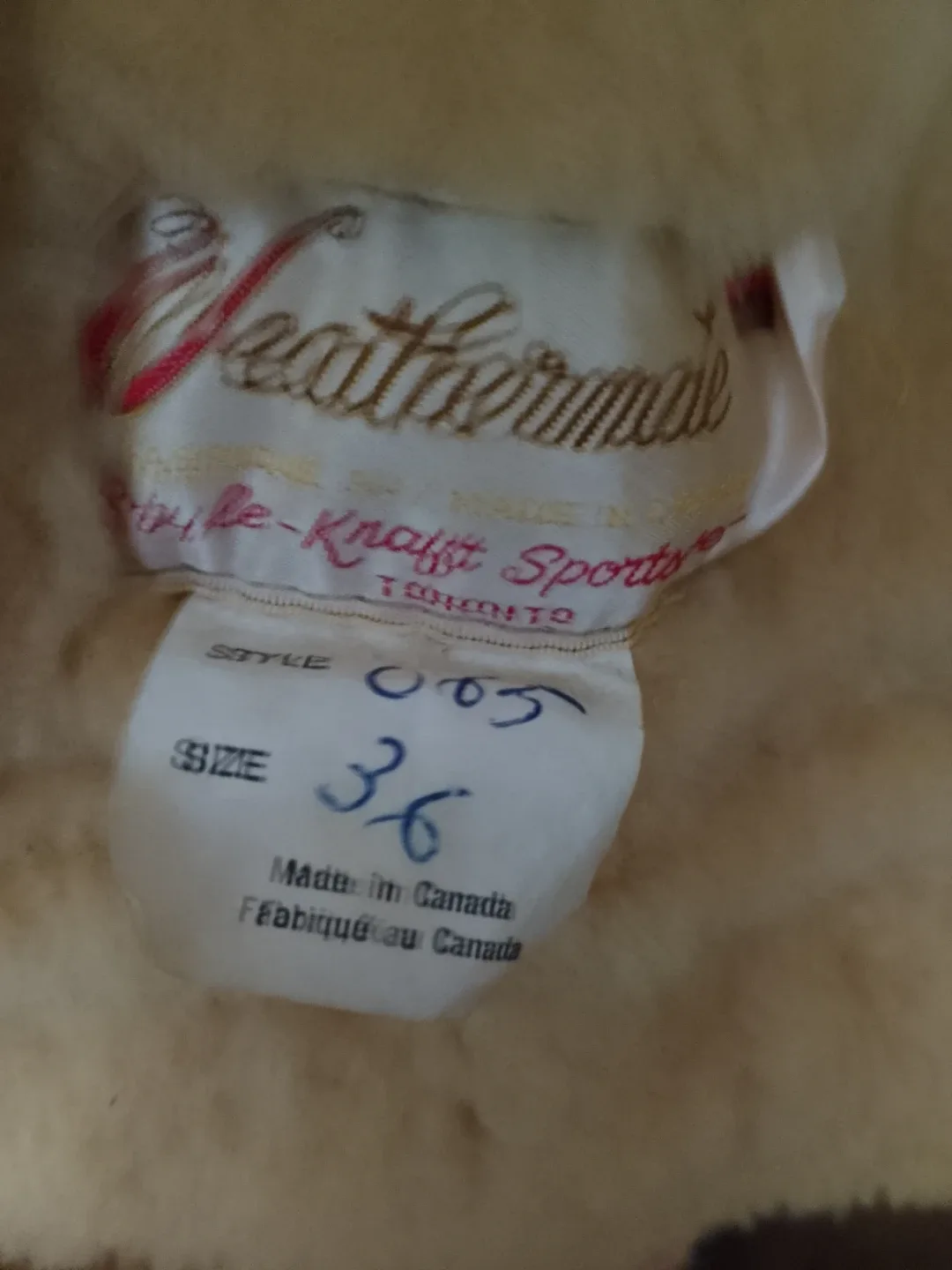 Vintage Weathermate Sports Shearling Jacket - Size 36 image indicator(3)