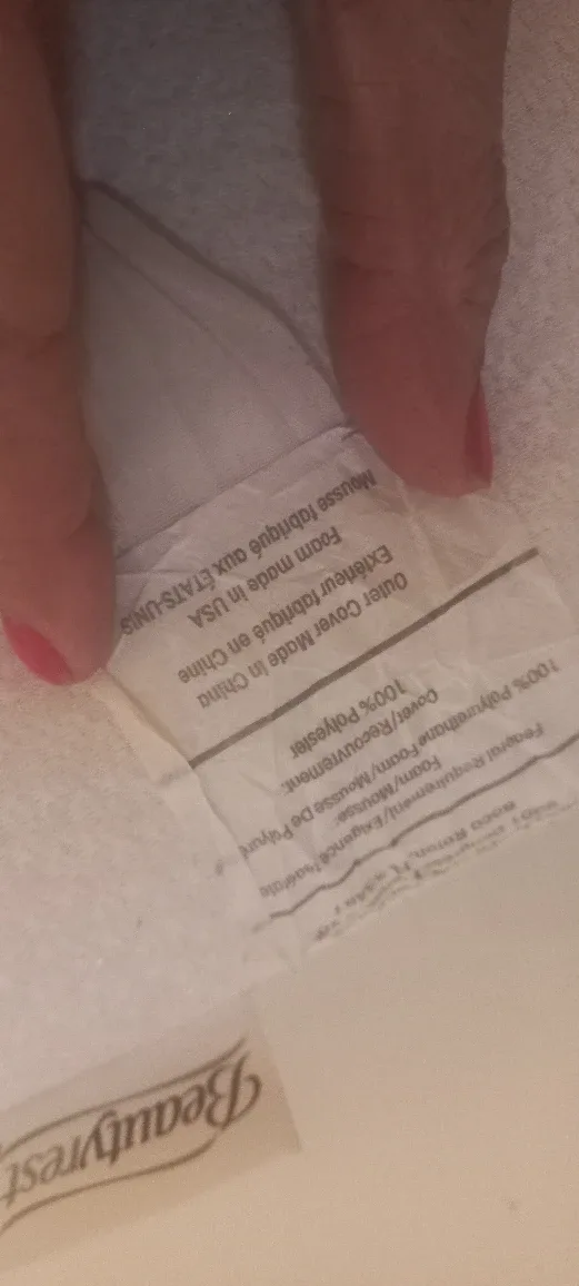 Beautyrest Pillow image indicator(3)