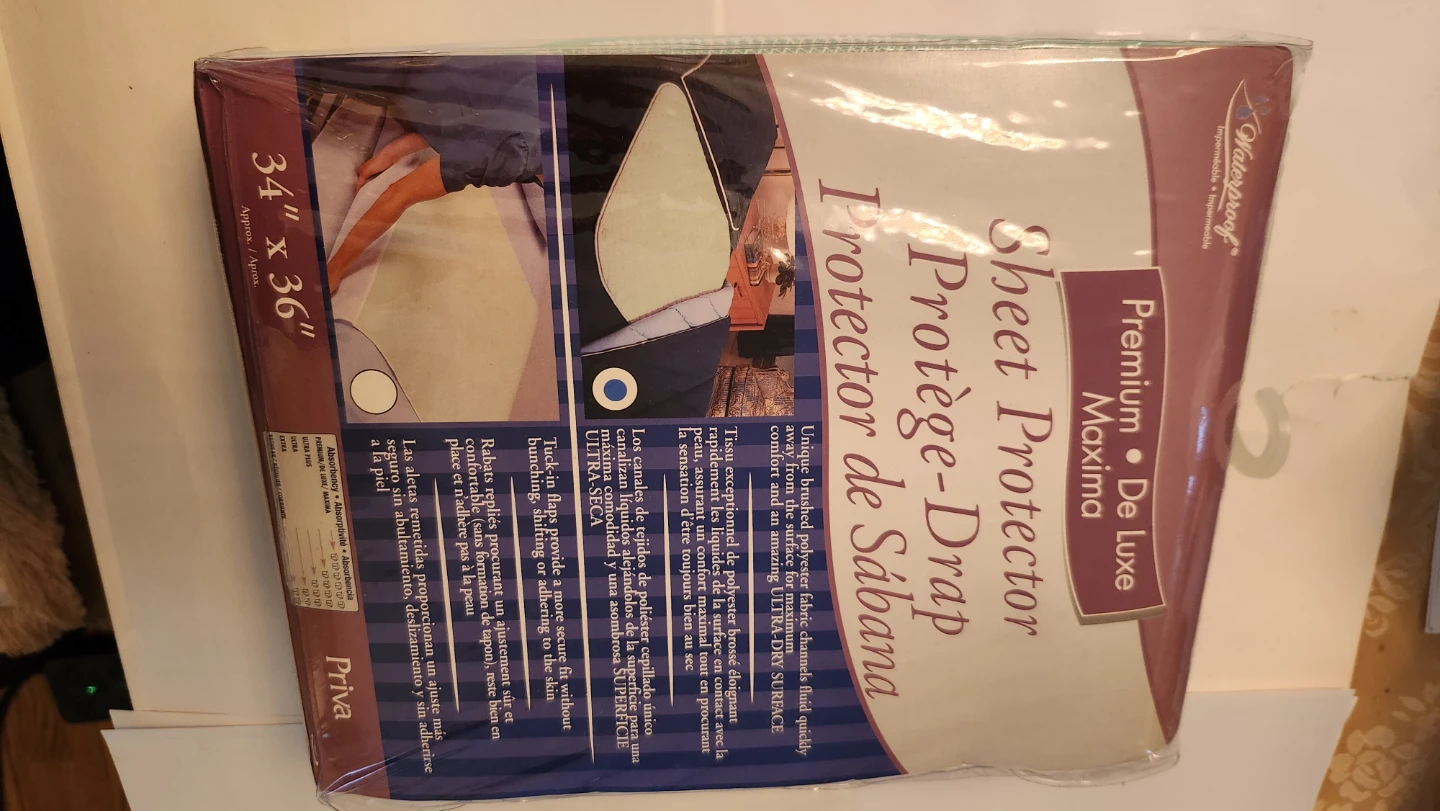 Brand New Priva Premium De Luxe Sheet Protector 34" x 36"