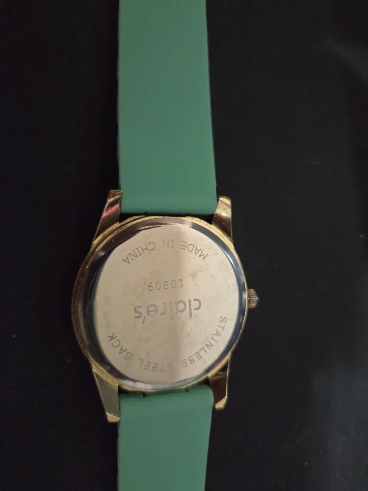 Claire's Green Watch image indicator(2)