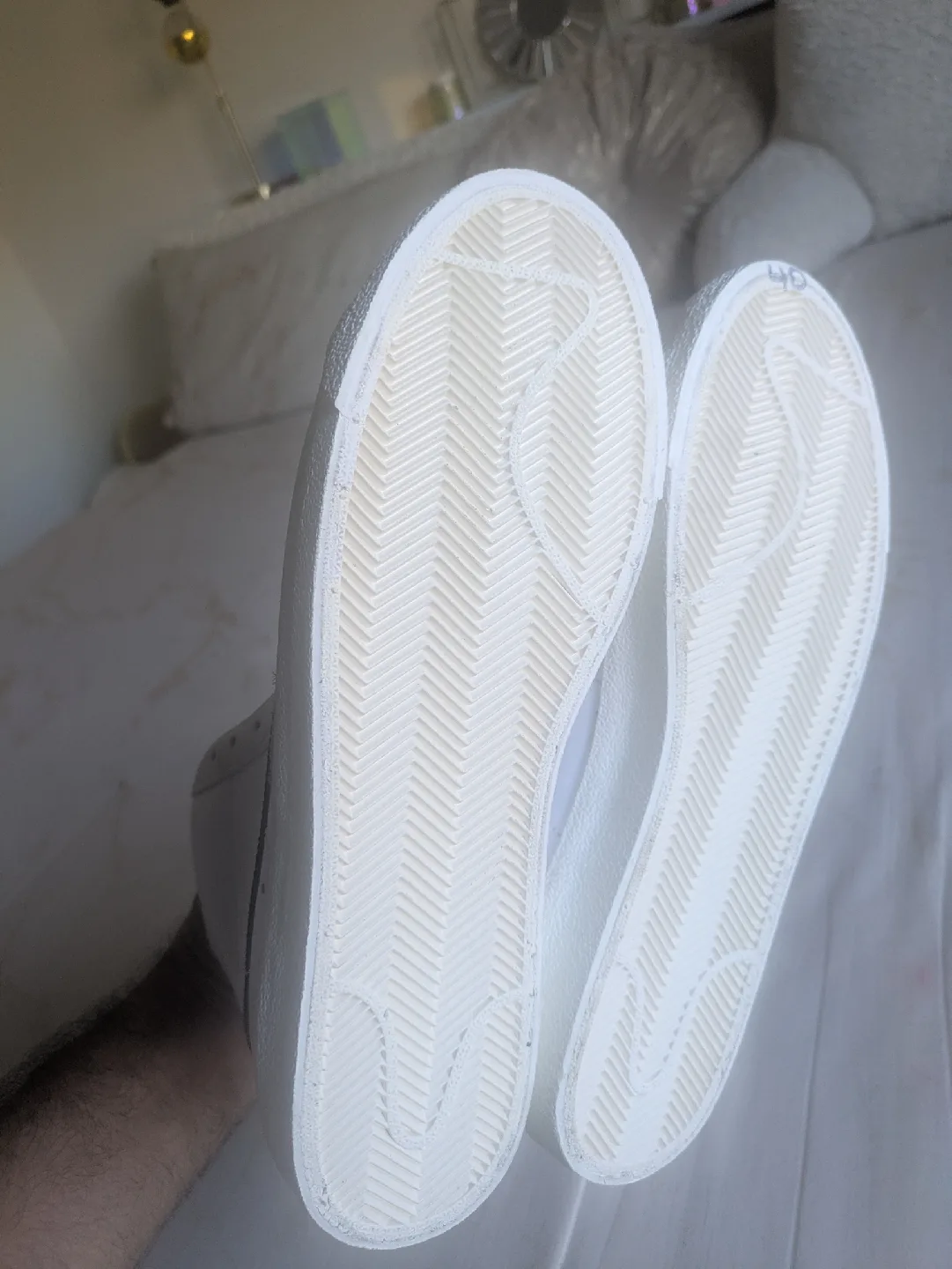 Nike Blazer Mid '77 White/Black - Size 9 Brand New Never Worn image indicator(4)