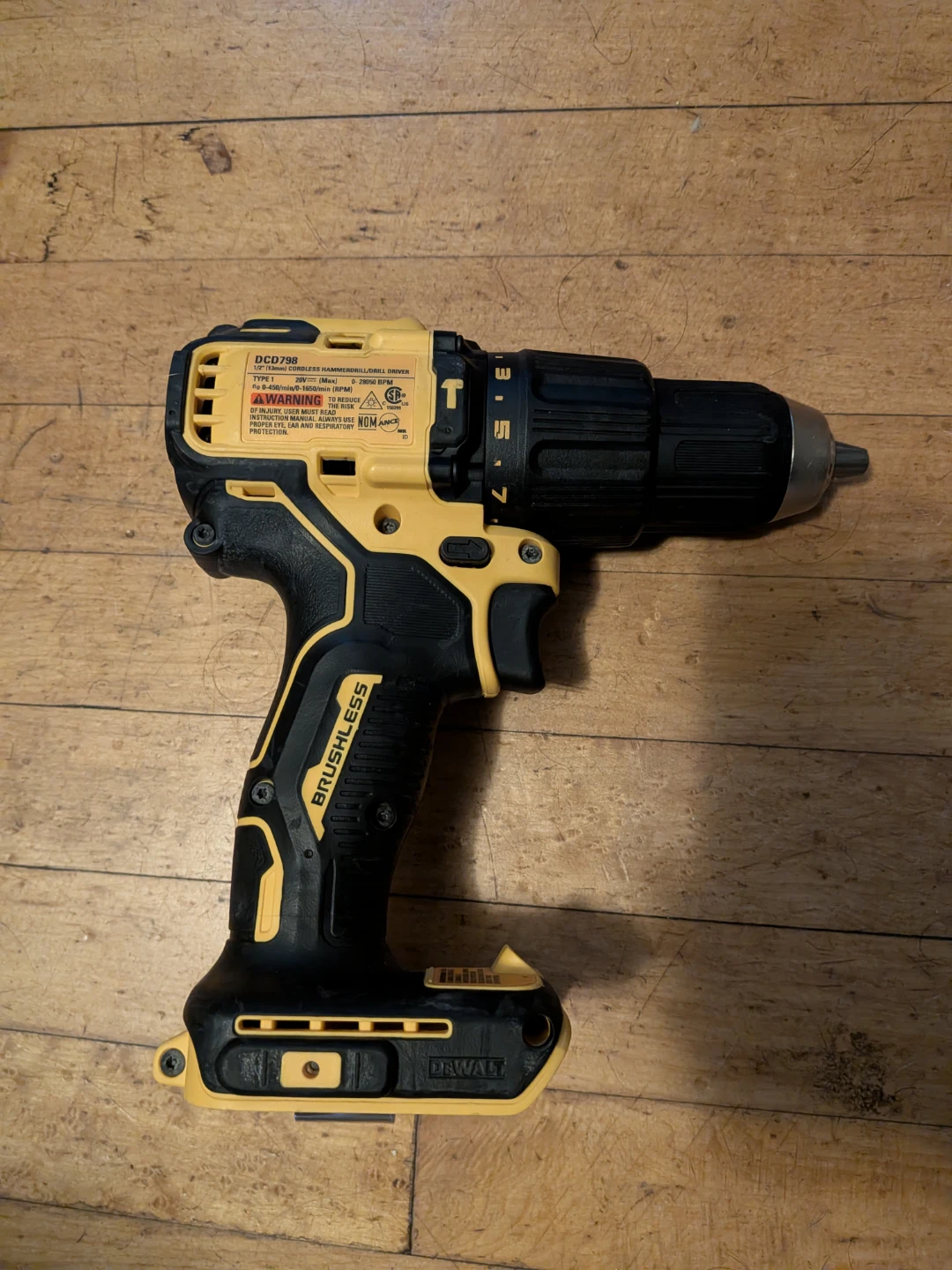 DeWalt 20V Brushless Cordless Drill DCD796 - photo 2